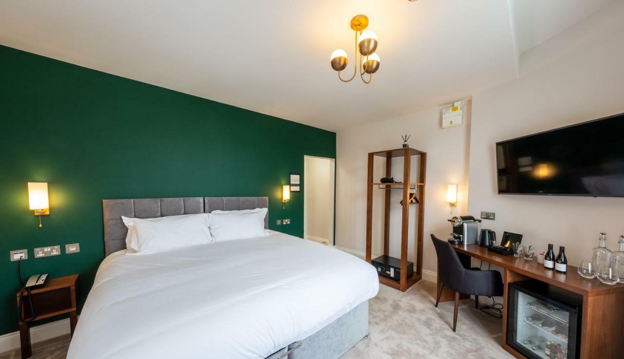 The Kings Arms Hotel Kingston upon Thames  Ngoại thất bức ảnh