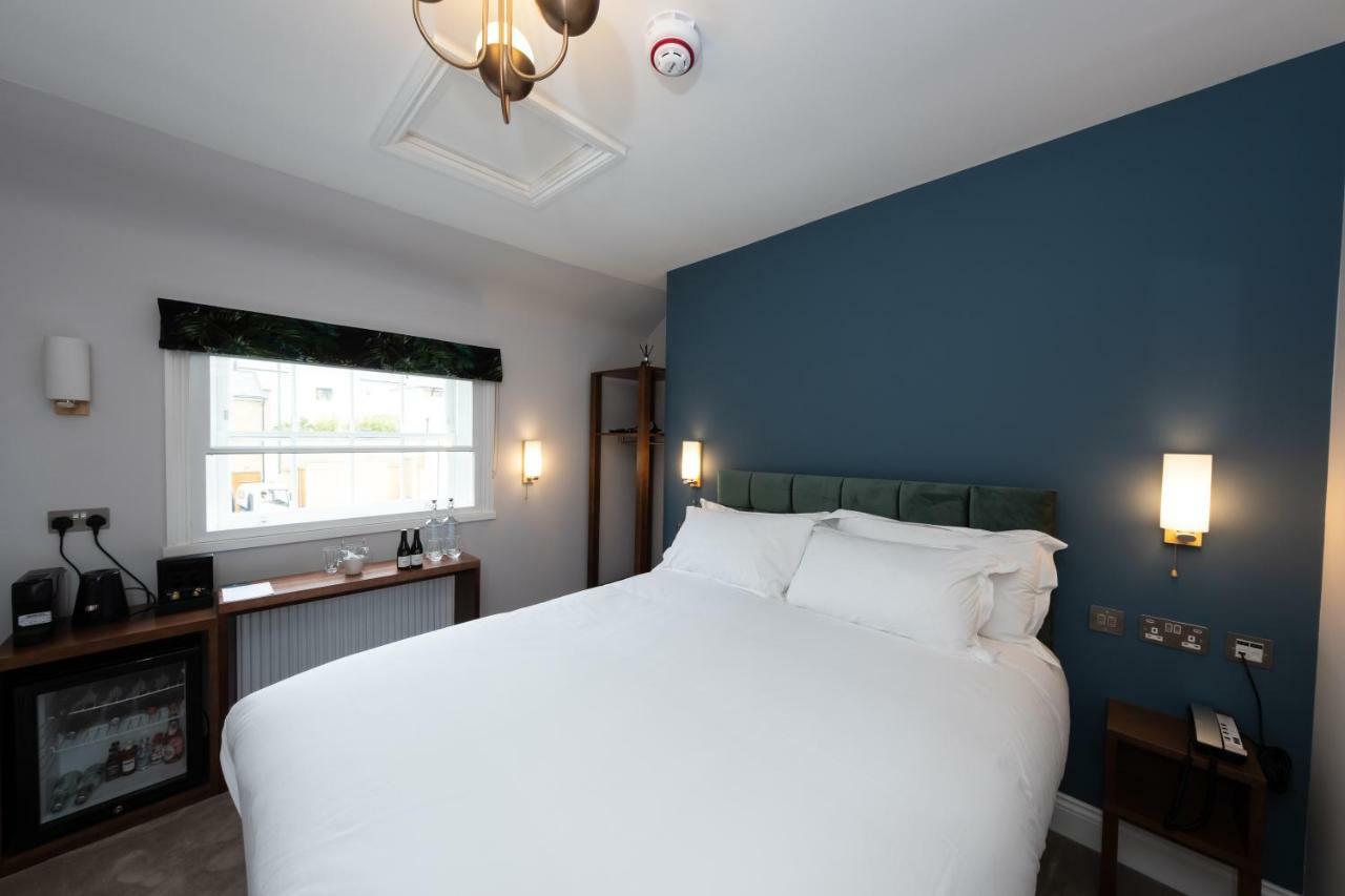 The Kings Arms Hotel Kingston upon Thames  Ngoại thất bức ảnh